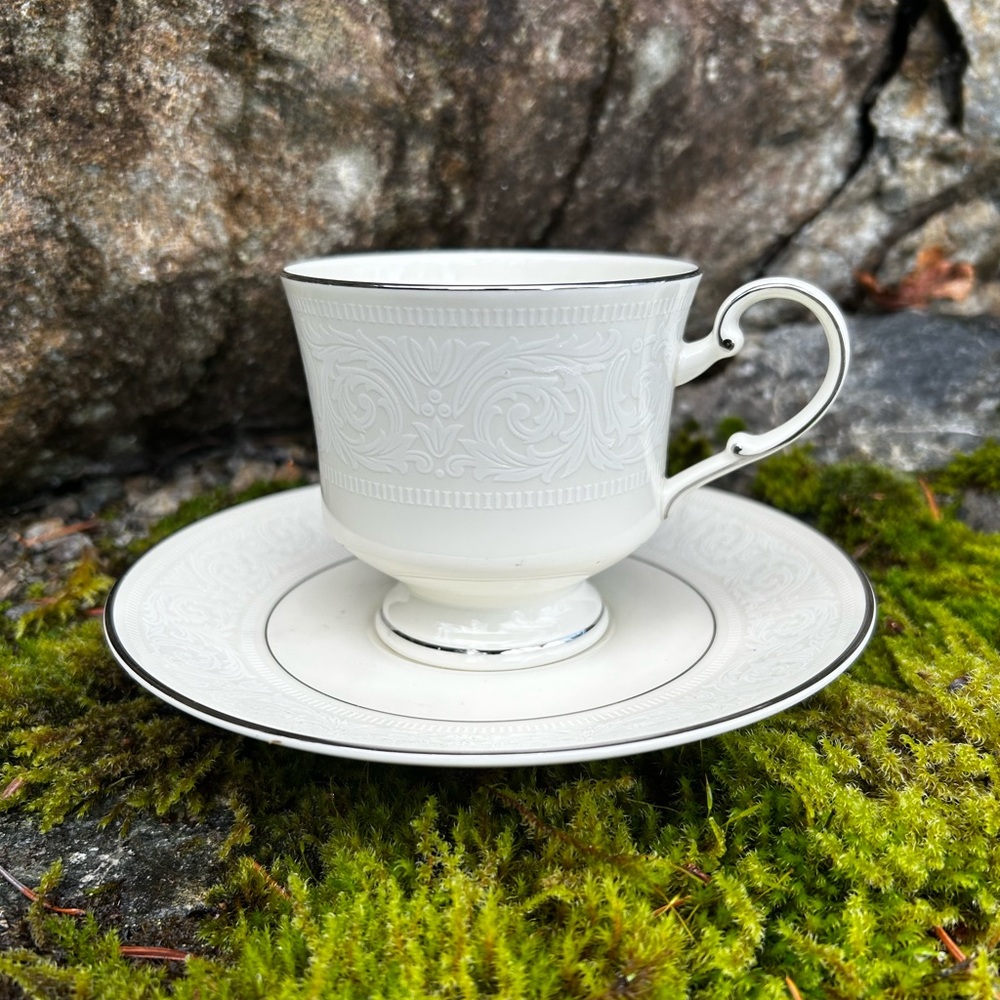 Mikasa White and Silver Patterned Demitasse Cup and Saucer sets x 4. EUC